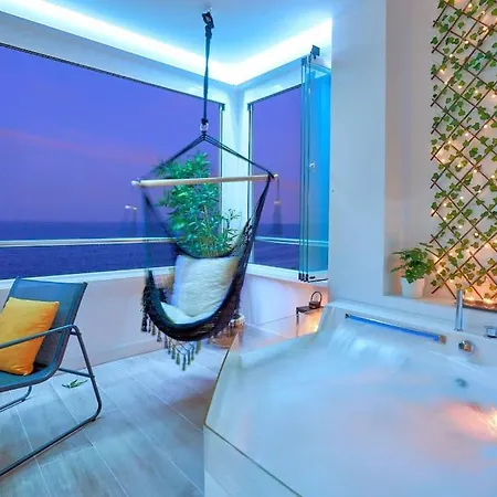 Eden Apartment *